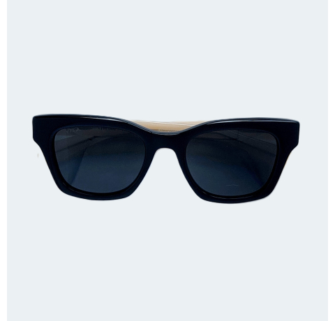 VITA ARMAZON NEGRO BRILLO PATILLAS CREMA